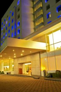 Fiesta Inn Express Puebla Finsa