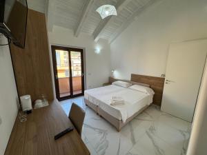 Topazio Rooms & Apartment Tropea