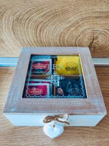 Almond 2 - Free Parking