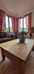B&B / Chambres d'hotes Ferme-auberge le cochon du Madres : photos des chambres