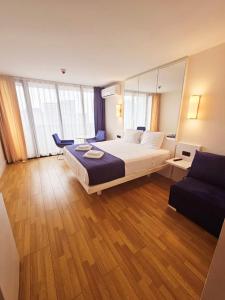 orbi city apartment s25