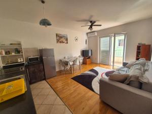 T&A apartment