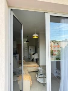 Vlora Centre Spacious Lions Gate 5