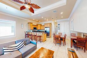 Retama Landing Unit 2