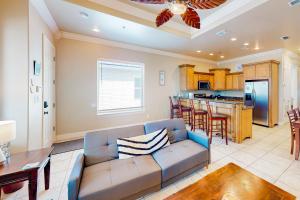 Retama Landing Unit 2