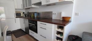 Détente à Juan Les Pins 2 Pièces Climatisée à 500m des plages