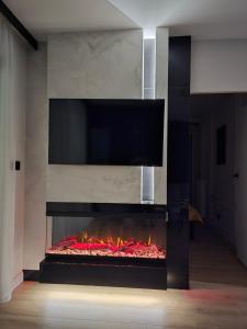 Apartament Stone Hill z basenem i widokiem na góry