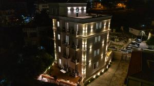 Art Gallery Boutique Hotel