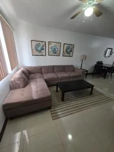 2Bed1Bath - Heart of Guam - 与那