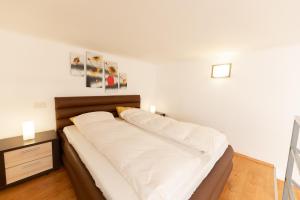 Danube Dwelling Akacfa 41