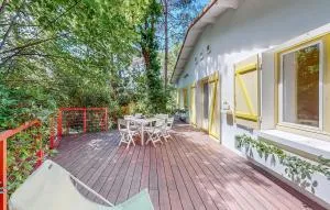 Nice Home In Saint-Georges-De-Didon - Sémussac