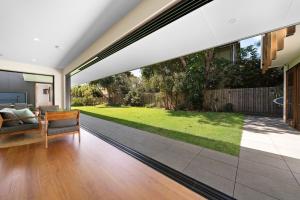 Gabura by Discover Stradbroke