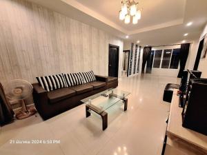 Plus1 Hua-Hin Private Poolvilla from beach 3km
