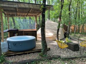 Tentes de luxe APACHE : photos des chambres