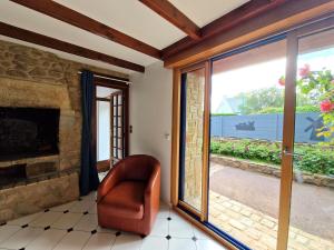 Maisons de vacances Holiday Home on Pink Granite Coast with Sea View : photos des chambres