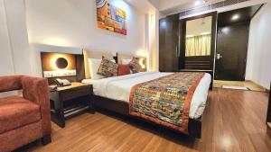 Hotel The Prime Balaji Deluxe, City Centre, With Free Airport Pickup