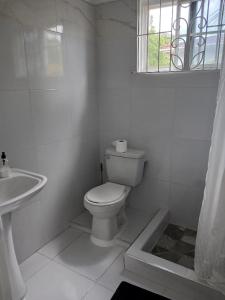 Hill View Rooms