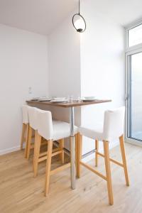 Appartements Montsejour - T2 climatise avec filet et fauteuil suspendu : photos des chambres