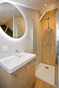 Appartements Montsejour - Appartement exceptionnel avec SPA : photos des chambres