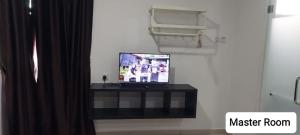 Alpine Homestay Room only
