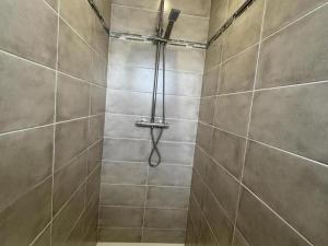 Maison charmante avec piscine et climatisation à Haut-Bocage - FR-1-489-516