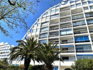 Appartement proche plage avec loggia, terrasse et parking - FR-1-790-12