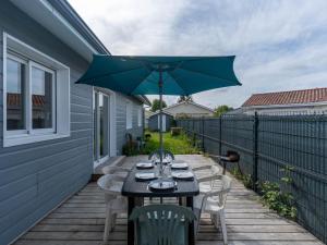 Maisons de vacances Maison climatisee a Parentis-en-Born, proche centre et lac, 6 pers, menage inclus - FR-1-319-560 : photos des chambres