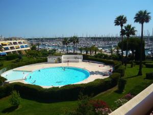 Port Camargue : Charmant T3 refait, 100m plage, piscine privée, parking, pour 4 pers. - FR-1-731-70