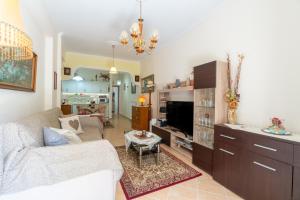 Doris House by GuestCorfu