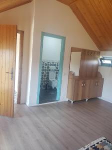 Deas Village House-Bujtina Dea