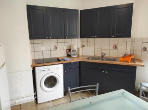 Appartements Superbe F3 dans residence calme, : photos des chambres