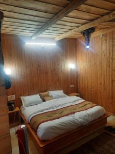 cedar tree cottage gadakufri