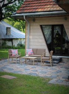 PIZUNY Dom pod dębem z balią na wyłączność