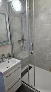 Appartements Appartement proche de la plage de Cabourg : photos des chambres