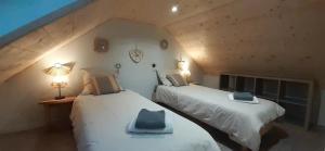 Maisons de vacances Chalets de pont cob avec spa : photos des chambres