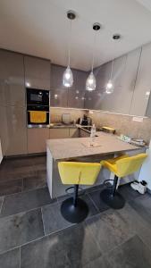Mirabell Apartman - 4hvězdičkové hotely ve městě Balatonföldvár