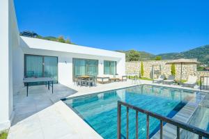 Saturn 4 - PLANET LUXURY VILLAS