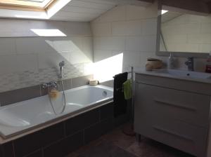 Maisons de vacances les gites du Montaigu : photos des chambres