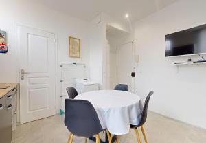 Appartements Magnifique appartement 3Pieces Paris Expo Pte de Versailles : photos des chambres