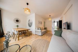 Stylisches zentrales City-Apartment mit 2 Balkonen