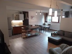 Monteurwohnung - Holzheim bei Oder