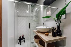 Asoa - one bedroom in Gràcia