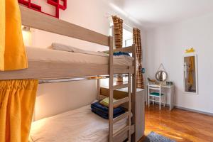 4베드 혼성 도미토리룸 전경