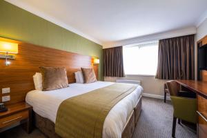 Holiday Inn Newcastle South by IHG