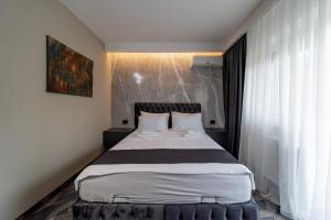 Forty One Suites Belgrade Apartments