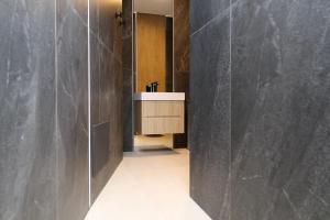 Suite Garibaldi 54 Renovated 1BR in Old Town Olbia img35