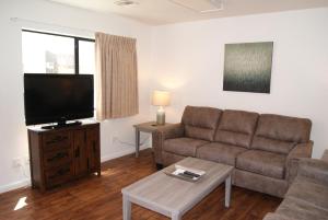 104 Fully Furnished 1BR Suite-Outdoor Pool