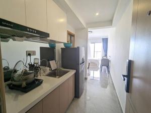 Claudio Homestay - 11th Floor - City Views - 55 UHD TV