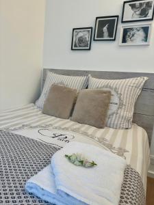 Une Chambre dans un appartement