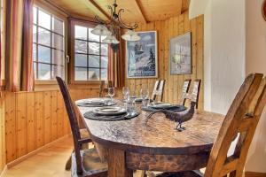 Bouquetins 5, The Sunny Duplex